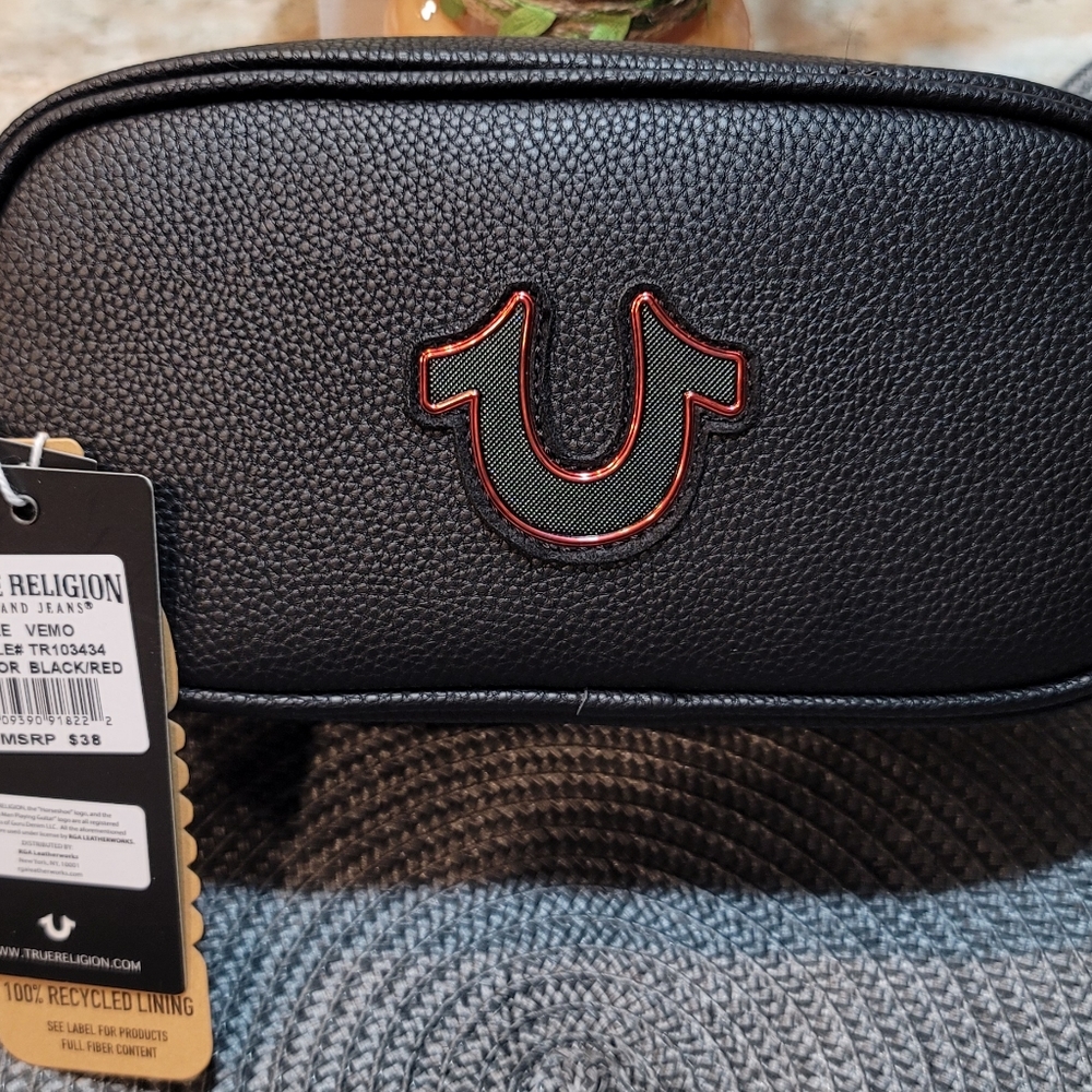 True Religion - Picture 4 of 6